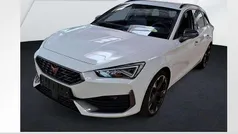 Weiss Gebraucht 2024 Cupra Leon Kombi | 29.450 € (Fairer Preis)