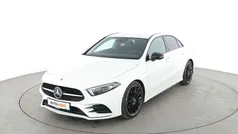Weiß Gebraucht 2021 Mercedes A200 AMG line Limousine | 27.440 € (Fairer Preis)