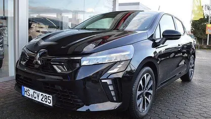 Neu Mitsubishi Colt Plus 143 PS (105 kW) 2025 Schwarz Limousine