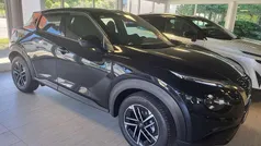 Pearl black = perleffekt Gebraucht 2024 Nissan Juke N-Connecta SUV | 19.990 € (Guter Preis)