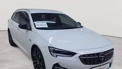 Gebraucht Opel Insignia Business 174 PS (127 kW) 2022 Jade weiß Kombi