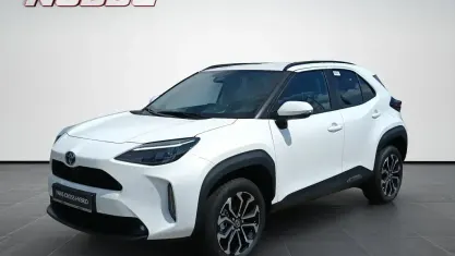 Neu Toyota Yaris 131 PS (96 kW) 2026 Schneeweiß Kleinwagen