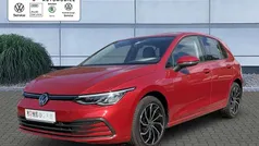 Rot Gebraucht 2023 VW Golf VIII Life Limousine | 21.950 € (Fairer Preis)