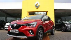 Dezirrot metallic, black pearlschwarz metallic (rot) Gebraucht 2022 Renault Captur Intens SUV | 22.989 € (Fairer Preis)