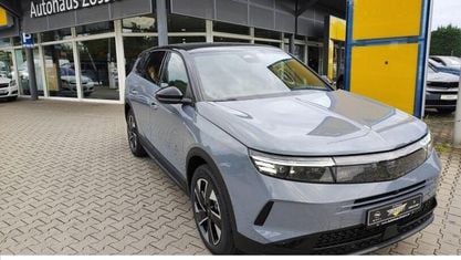 Käytetty Opel Grandland X 136 HP (100 kW) 2025 Sininen Katumaasturi