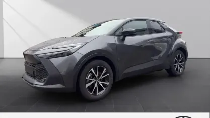 Neu Toyota C-HR 152 PS (111 kW) 2026 Grau SUV