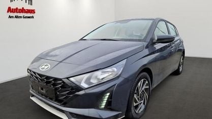 Ny Hyundai i20 101 HK (74 kW) 2025 Grå Hatchback