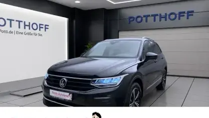 Gebraucht VW Tiguan United 150 PS (110 kW) 2021 Schwarz SUV