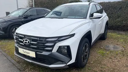 Neu Hyundai Tucson Select 150 PS (110 kW) 2026 Atlas white SUV