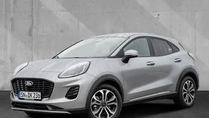 Solar silver (metallisch silber) Gebraucht 2024 Ford Puma Titanium SUV | 21.590 € (Guter Preis)