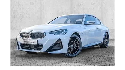 Weiß Gebraucht 2024 BMW 220 M Sport Coupé | 36.210 € (Fairer Preis)