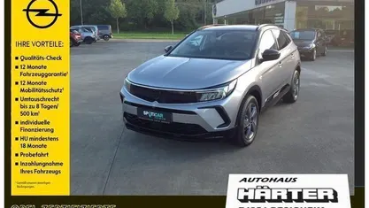 Usata Opel Grandland X GS Line 131 CV (96 kW) 2022 Grigio SUV