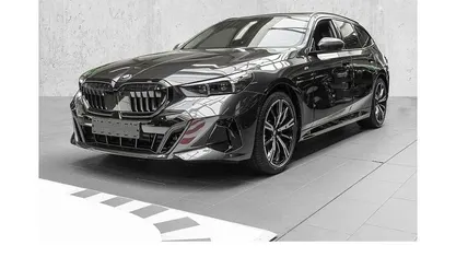 Gebraucht 2025 BMW 520 Comfort Edition Kombi | 65.480 € (Fairer Preis)