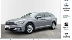 Mondsteingrau Gebraucht 2023 VW Passat Business Kombi | 29.329 € (Fairer Preis)