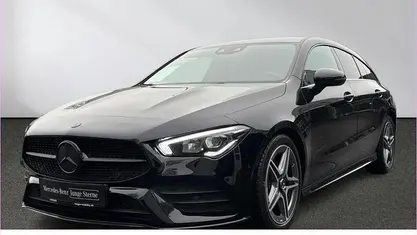Gebraucht Mercedes CLA200 Shooting Brake AMG line 163 PS (119 kW) 2022 Kombi