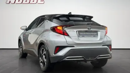 Gebraucht Toyota C-HR Team 184 PS (135 kW) 2022 Silber SUV