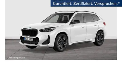 Weiß Gebraucht 2023 BMW iX1 M Sport SUV | 39.940 € (Fairer Preis)