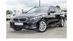 Schwarz Gebraucht 2022 BMW 318 Advantage Kombi | 23.800 € (Fairer Preis)