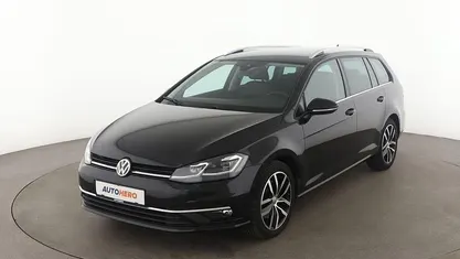 Schwarz Gebraucht 2018 VW Golf VII Highline Kombi | 16.440 € (Fairer Preis)