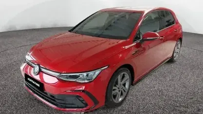 Usata VW Golf VIII R-line 131 CV (96 kW) 2023 Rosso Berlina