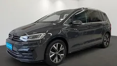 Grau Gebraucht 2022 VW Touran Highline Van / Kleinbus | 29.848 € (Fairer Preis)
