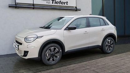 Occasion Fiat 600 Icon 101 ch (74 kW) 2025 Beige SUV