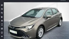 Bronze Gebraucht 2024 Toyota Corolla Team Limousine | 24.980 € (Fairer Preis)