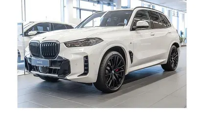Weiß Neu 2025 BMW X5 M Sport SUV | 92.390 € (Guter Preis)