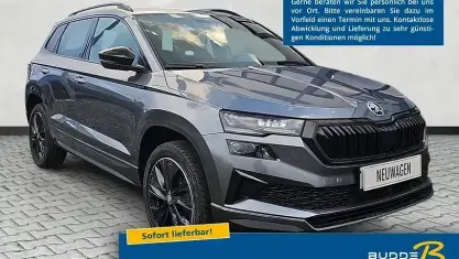 Neu Skoda Karoq SportLine 150 PS (110 kW) 2026 Graphitegrau metallic SUV