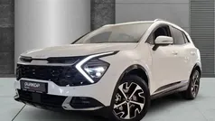 Deluxeweiss met Neu 2025 Kia Sportage Spirit SUV | 37.990 € (Fairer Preis)