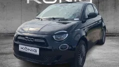 Schwarz Gebraucht 2022 Fiat 500e Icon Kleinwagen | 17.990 € (Guter Preis)