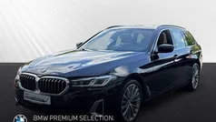 Schwarz Gebraucht 2022 BMW 520 Luxury Line Kombi | 36.688 € (Fairer Preis)