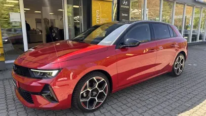 Gebraucht Opel Astra 131 PS (96 kW) 2023 Rot Kleinwagen