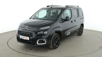 Gebraucht Citroën Berlingo Feel 131 PS (96 kW) 2023 Schwarz Van / Kleinbus