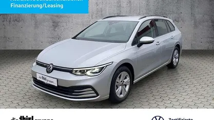 Silber Gebraucht 2023 VW Golf VIII Life Kombi | 24.680 € (Fairer Preis)