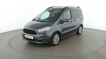 Używany Ford Tourneo Titanium 101 KM (74 kW) 2017 Szary Minivan