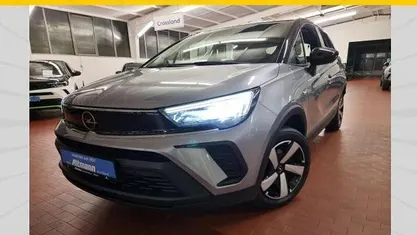 Grau Gebraucht 2021 Opel Crossland X Edition SUV | 14.979 € (Fairer Preis)