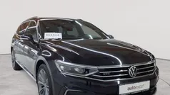 Deep black perleffekt Gebraucht 2021 VW Passat GTE Kombi | 16.990 € (Fairer Preis)