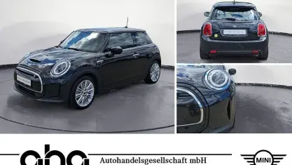 Gebraucht Mini Cooper SE Classic 135 kW (184 PS) 2023 Schwarz Kleinwagen