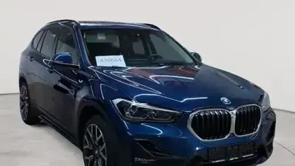 Gebraucht BMW X1 Sport Line 178 PS (130 kW) 2022 Phytonicblau metallic SUV