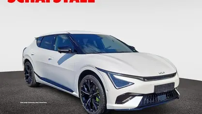 Weiss (snow white pearl m) Neu 2025 Kia EV6 SUV | 56.479 € (Fairer Preis)