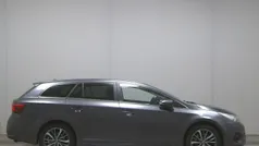 Grey metallic Gebraucht 2016 Toyota Avensis Edition-S Kombi | 8.990 € (Superpreis)