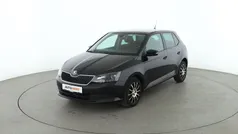 Schwarz Gebraucht 2017 Skoda Fabia Ambition Limousine | 9.390 € (Fairer Preis)