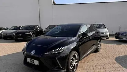 Nouă MG MG4 EV Luxury 150 kW (204 CP) 2025 Negru Hatchback