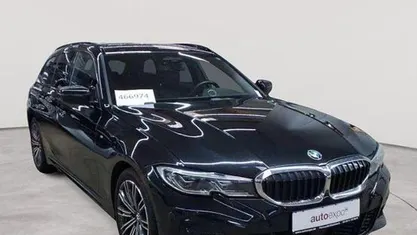 Gebraucht BMW 330 M Sport 258 PS (189 kW) 2021 Kombi