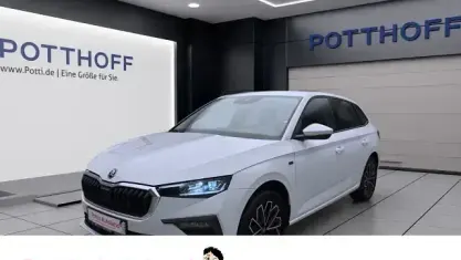 Gebraucht Skoda Scala Tour 116 PS (85 kW) 2025 Moonweiss metallic Kleinwagen