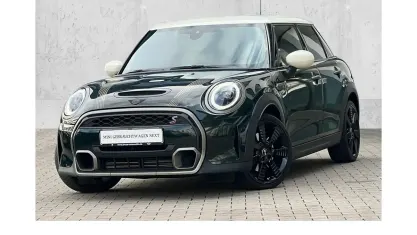 Gebraucht Mini Cooper S 178 PS (130 kW) 2022 Grün Kleinwagen