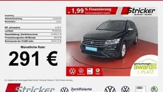 Schwarz (deep black perleffekt) Gebraucht 2024 VW Tiguan Allspace Life SUV | 33.967 € (Superpreis)