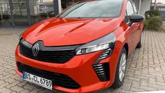 Valencia orange (orange) Neu 2025 Renault Clio V Evolution | 16.989 € (Superpreis)