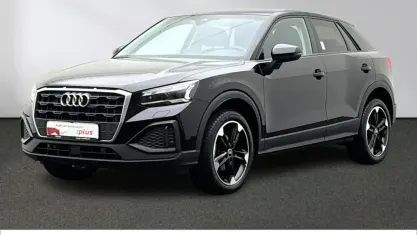 Gebraucht Audi Q2 Comfort 150 PS (110 kW) 2023 Brillantschwarz SUV